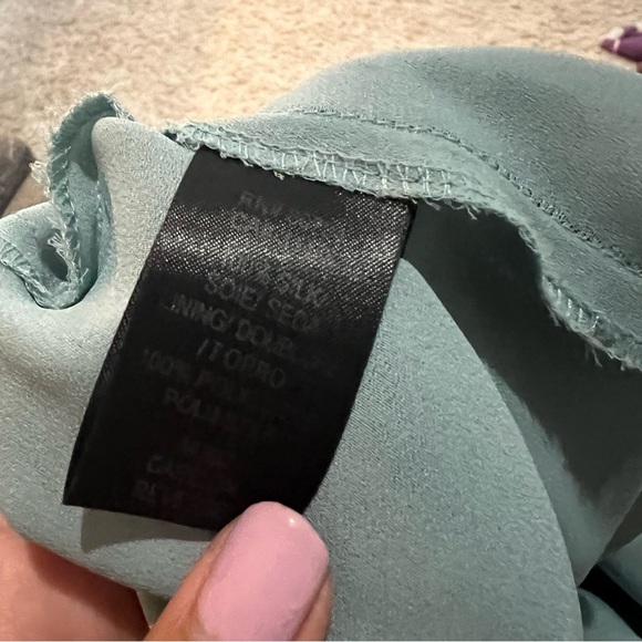 To the Max Handkerchief  Marble Silk Skirt - Picture 9 of 9